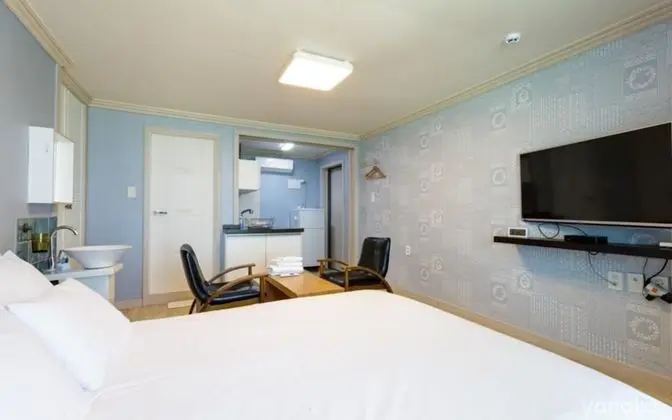 Oda (Room 301 (Whirlpool Spa))