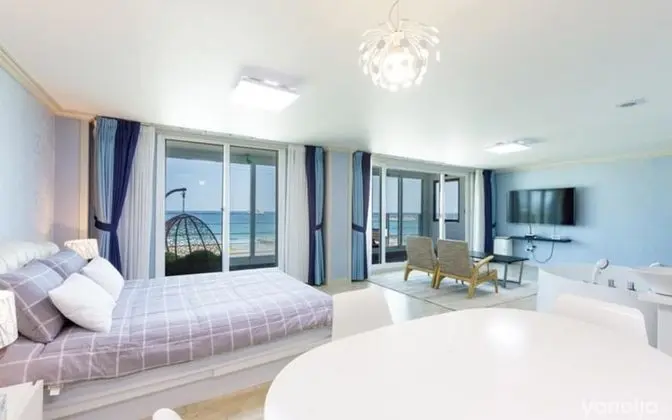 Oda (Room 302 (Whirlpool Spa))