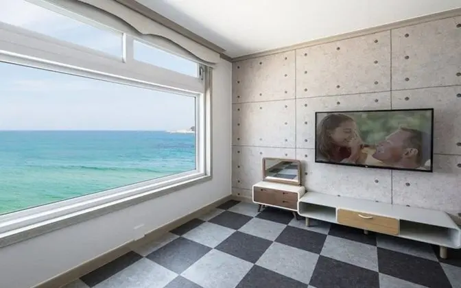 Oda (Deluxe 303 (Ocean View))