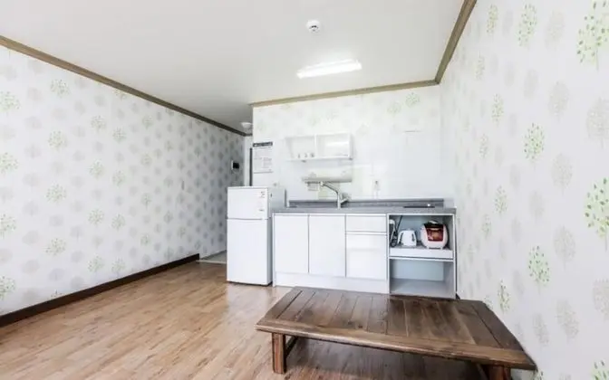 Oda (Peony (Ondol Room))