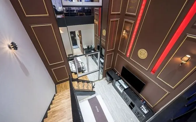 Oda (VIP Suite A - Duplex Room (1 room 1 p)