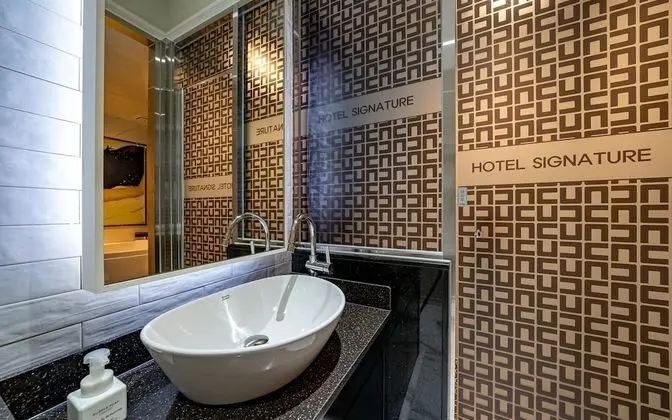Oda (VIP Suite B - Duplex Room (1 room 1 p)