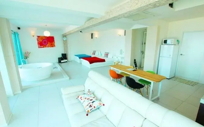 Oda (Venice (Woolpool Spa Ocean View))