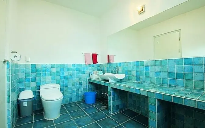 Oda (Venice (Woolpool Spa Ocean View))