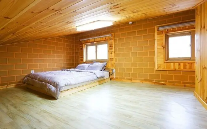 Oda (Room 3)