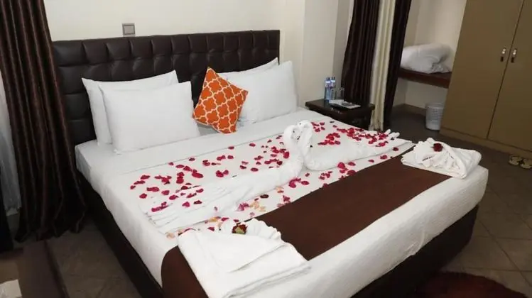 Deluxe Tek Kişilik Oda