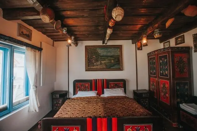 Basic Bungalov, Birden Çok Yatak