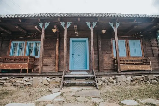 Basic Bungalov, Birden Çok Yatak