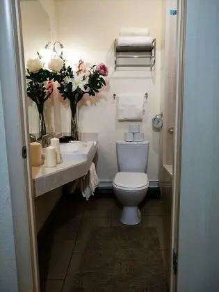 Deluxe Dört Kişilik Oda