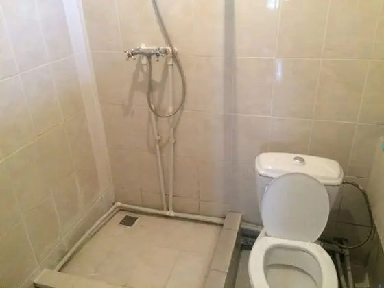 Dört Kişilik Oda, Balkon