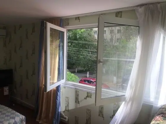 Dört Kişilik Oda (Shower)
