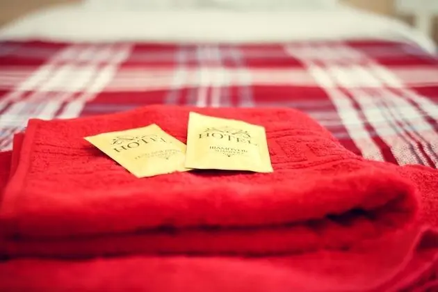 Standard Dört Kişilik Oda, Ortak Banyo