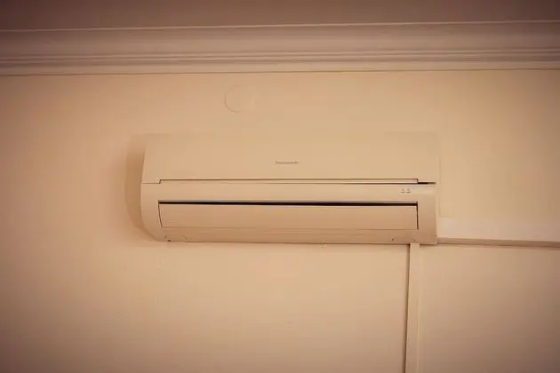 Standard Dört Kişilik Oda, Ortak Banyo