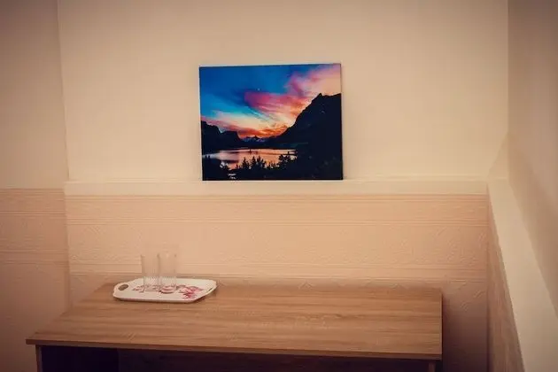 Standard Dört Kişilik Oda, Ortak Banyo