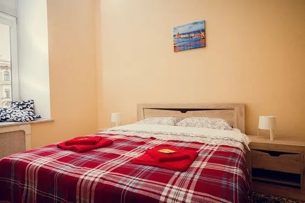 Standard Tek Büyük veya İki Ayrı Yataklı Oda, Ortak Banyo