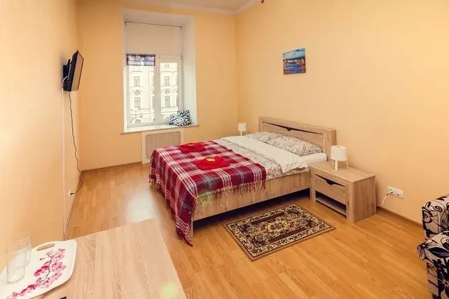 Standard Tek Büyük veya İki Ayrı Yataklı Oda, Ortak Banyo