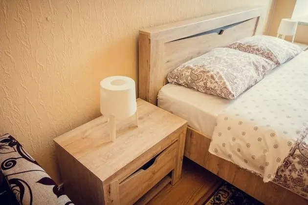 Standard Tek Büyük veya İki Ayrı Yataklı Oda, Ortak Banyo