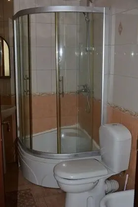 Comfort Tek Büyük Yataklı Oda, Avlu Manzaralı
