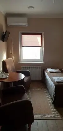 Economy Tek Büyük Yataklı Oda