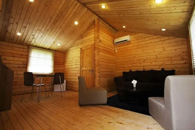 Oda (Small Cabin)