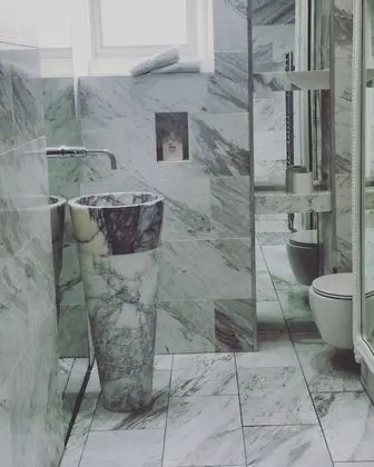 İki Ayrı Yataklı Oda, Banyolu/Duşlu