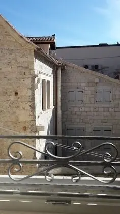 Deluxe Oda, 1 En Büyük (King) Boy Yatak