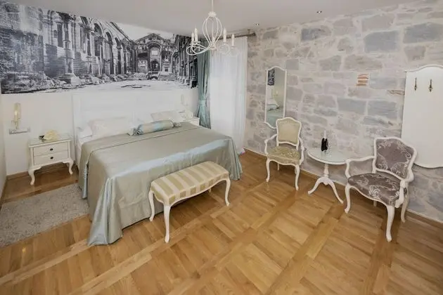 Superior Oda, 1 En Büyük (King) Boy Yatak