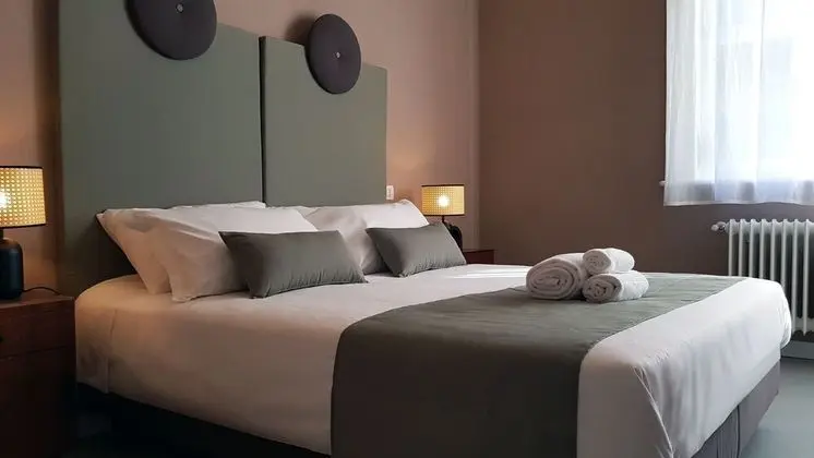 Standard Tek Büyük veya İki Ayrı Yataklı Oda