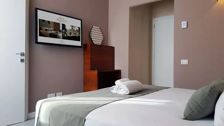 Standard Tek Büyük veya İki Ayrı Yataklı Oda