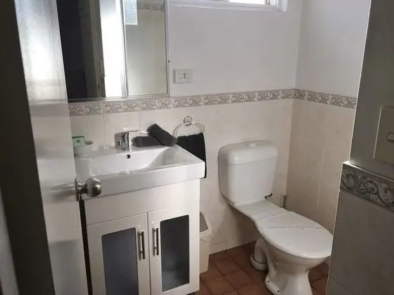 Standard Oda, Sigara İçilmez (Queen bed room for couple)