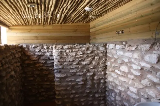 Kulübe, Nehir Manzaralı, Göl Kenarı