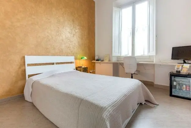 Tek Kişilik Oda, Ortak Banyo