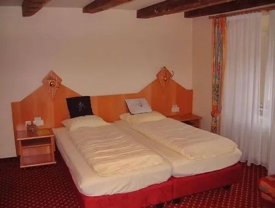 Tek Büyük Yataklı Oda (Hammam)