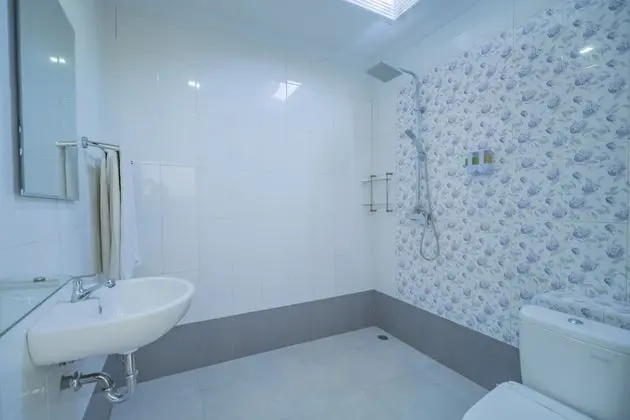 Standard Tek Büyük Yataklı Oda, 1 Çift Kişilik Yatak, Sigara İçilmez, Bahçe Manzaralı