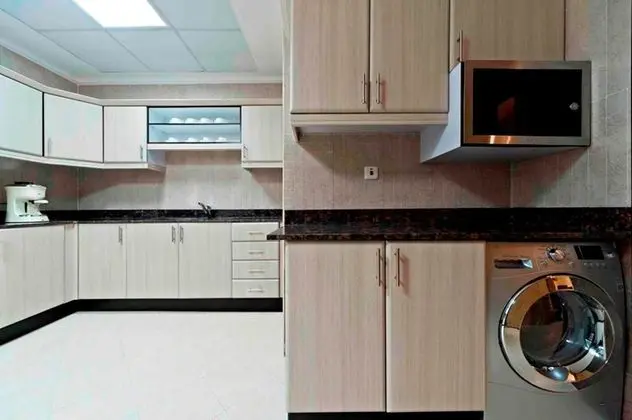 Suit Three Bedrooms