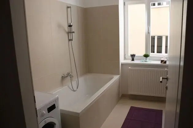 Comfort Apart Daire, 1 Yatak Odası, Balkon, Avlu