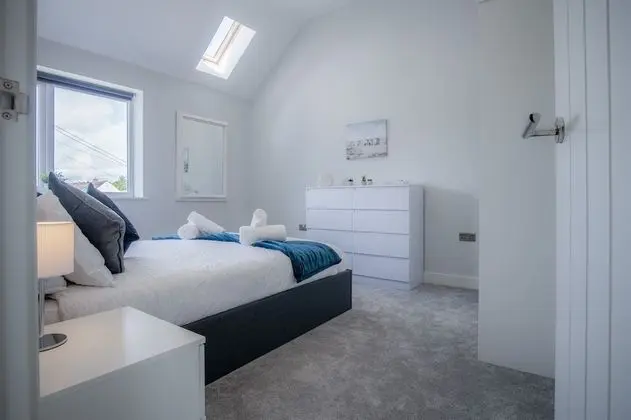 Ev (4 Bedrooms)