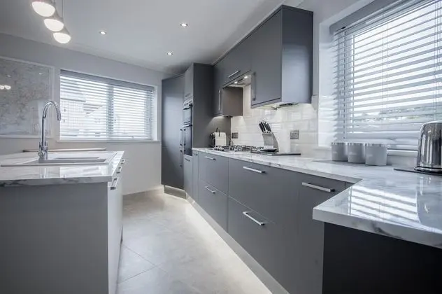 Ev (4 Bedrooms)