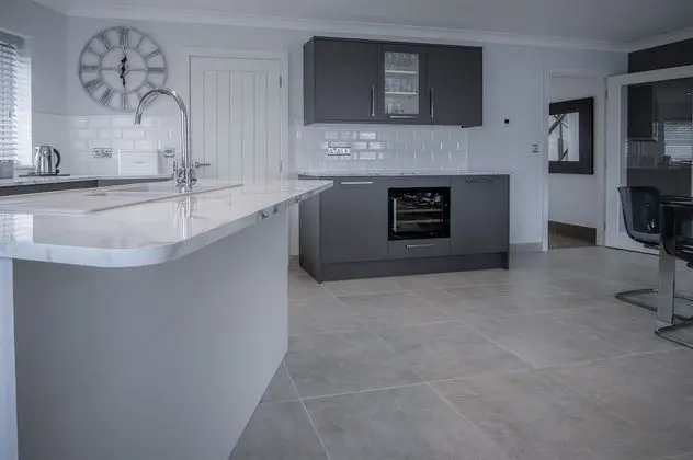 Ev (4 Bedrooms)