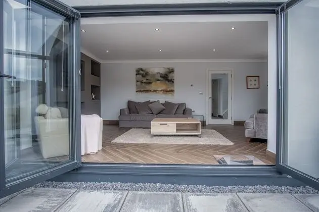 Ev (4 Bedrooms)