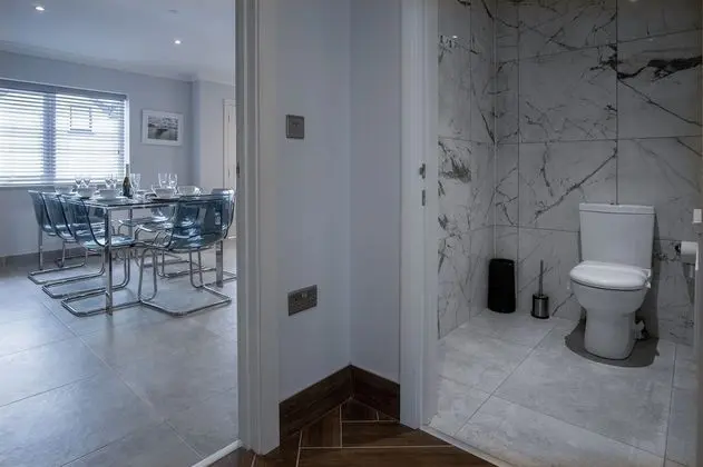 Ev (4 Bedrooms)
