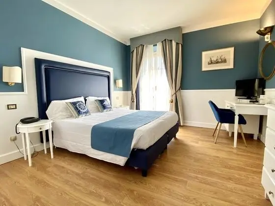 Standard Tek Büyük veya İki Ayrı Yataklı Oda