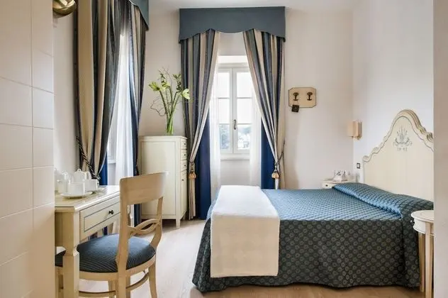 Superior Tek Büyük veya İki Ayrı Yataklı Oda