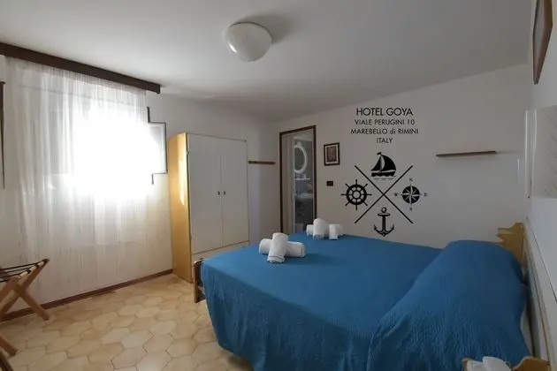 Tek Büyük veya İki Ayrı Yataklı Oda