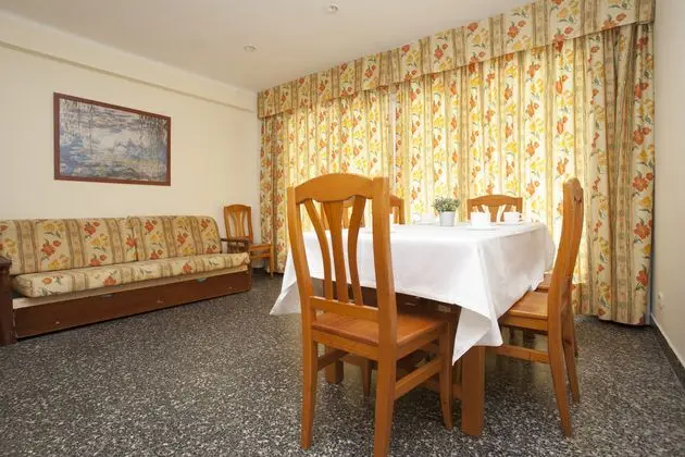 Apart Daire Capacity 8 Three Bedrooms