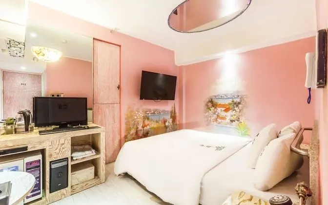 Oda (Standard room (Netflix/YouTube/Disney)