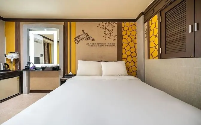 Oda (Standard Room A (with a window 1 PC w)