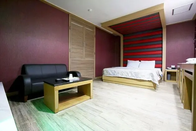 Oda (Special Room)