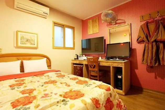 Oda (Standard room)