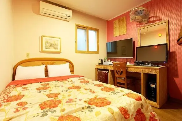 Oda (Standard room)